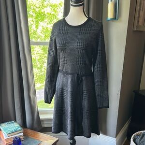 Max Studio Gray Long Sleeve Crew Neck Sweater Dress
